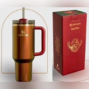 Lainey Wilson Stanley Cup - NWT IN BOX